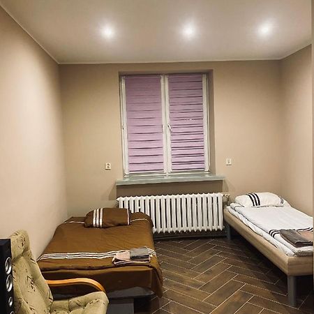 Apartament Wlodzimierza B. Apartment แชมิตช์ ภายนอก รูปภาพ