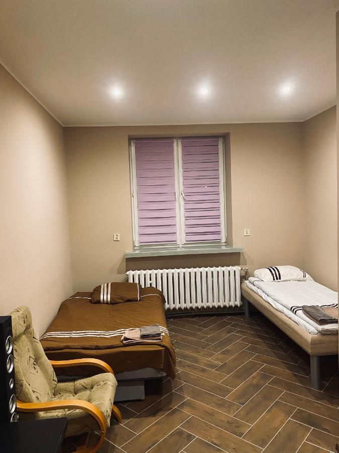 Apartament Wlodzimierza B. Apartment แชมิตช์ ภายนอก รูปภาพ